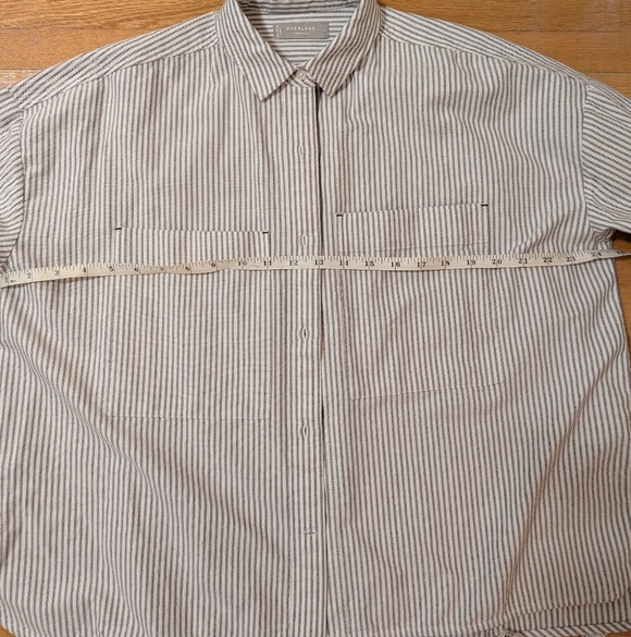 Striped Button-Up Women's Top - Picture 3 of 4